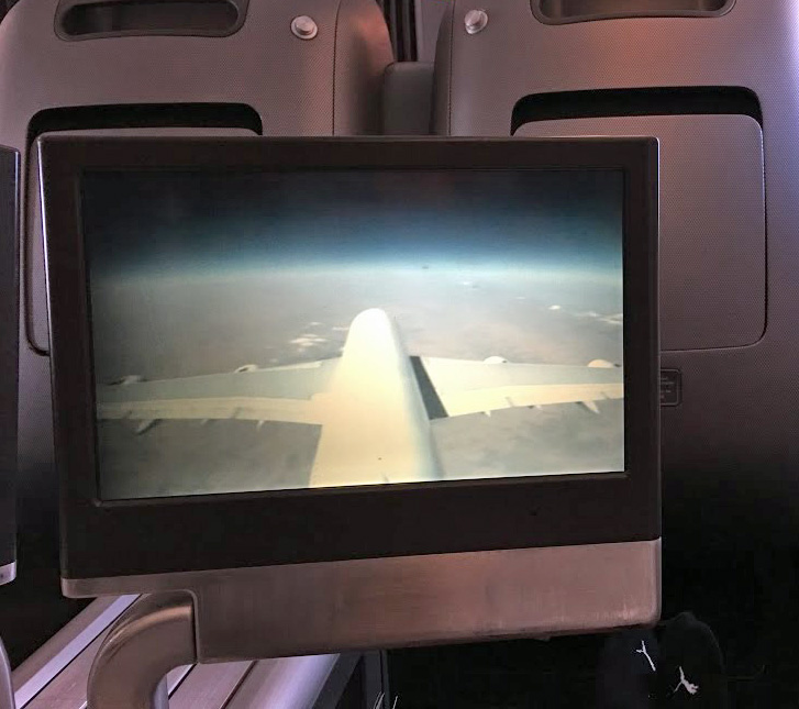 qantas entertainment screen a380 business class