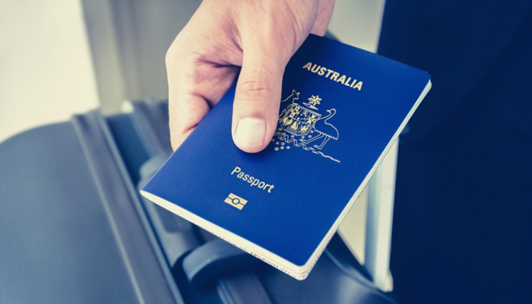 Australians can now use e-passport gates when entering the UK