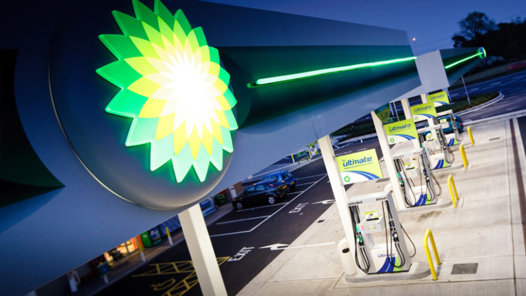 Business owners: earn up to 100,000 bonus Qantas Points on fuel with BP