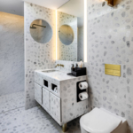 Qantas Singapore First Lounge3 800px