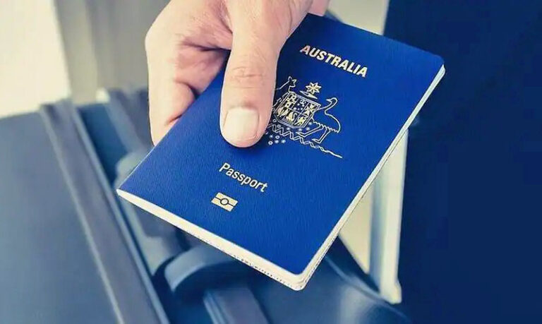 Australian passport renewals are finally moving online