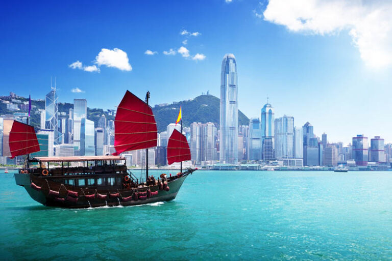 Cathay Pacific to give away ultra-discounted Hong Kong fares