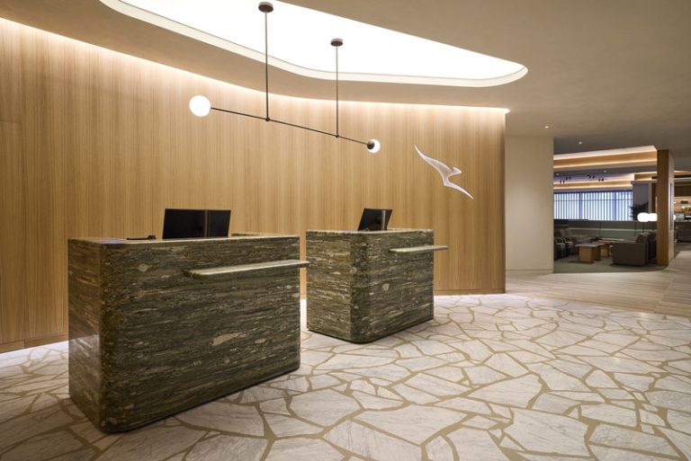 Qantas opens new Auckland lounge